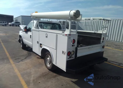 2012 Ford F-350 Xl z USA, uszkodzony, nr VIN 1FDBF3A66CEC73510